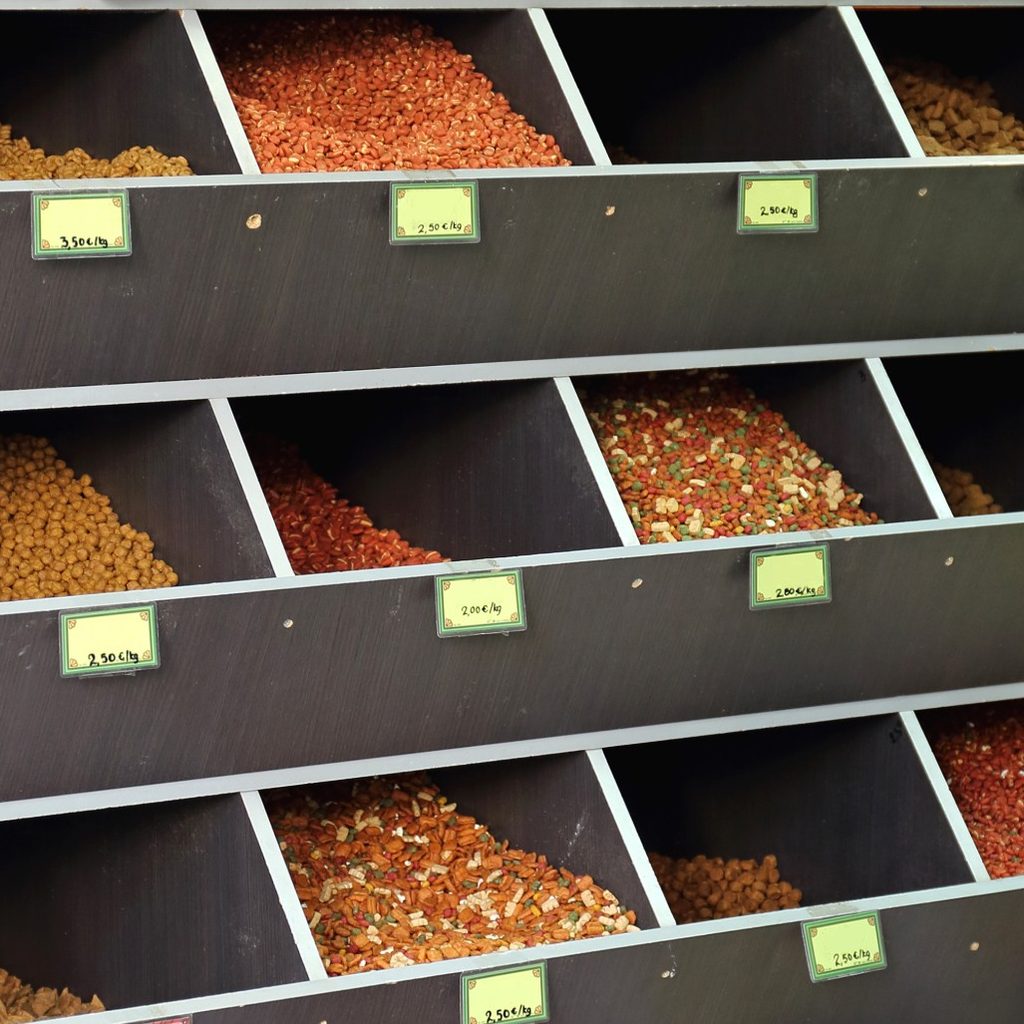 Bulk dog food in shelves