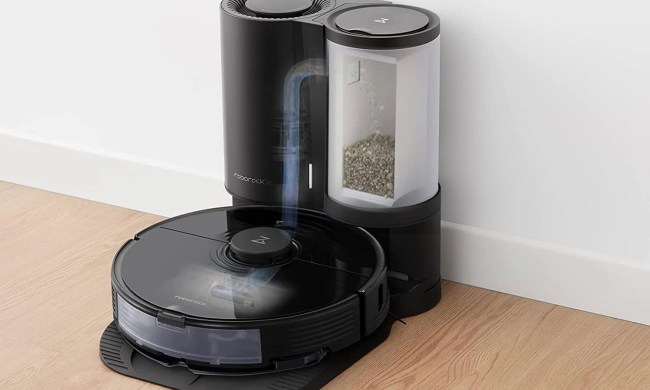 Roborock S7 Plus smart vacuum with auto empty dock diagram showing how it works.
